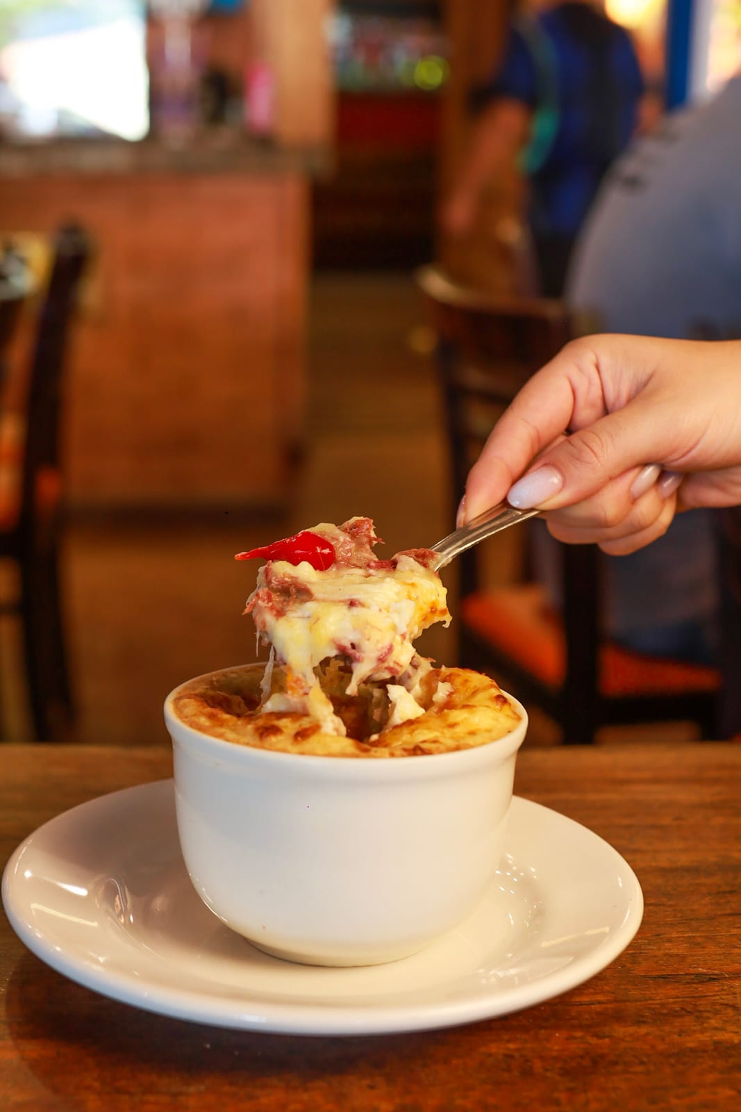 Escondidinho de Carne Seca servido no Barnabé
